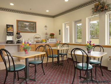 מלון Super 8 By Wyndham Cresco Ia מסעדה תמונה